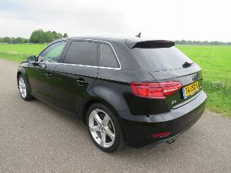 krockskadad bil auto Audi A3 SPORTBACK  104.000km nap 1.0 TFSI 116pk 5drs Navigatie Airco Clima  2018 2018/7