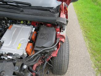 Renault Captur 16 E-TECH HYBRID/ ELEKTRIC BENZINE  2024   Automaat   2024  32.000km Nap Camera Navigatie picture 11