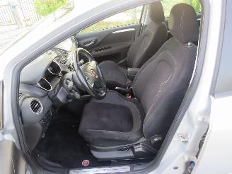 Fiat Punto Evo 0.9 Twin Air Lounge 140.000km nap Parkeerschade topstaat picture 10