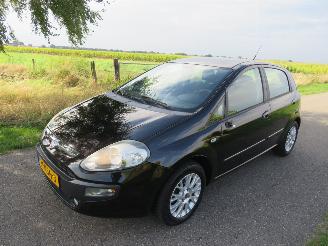 Fiat Punto Evo 1.4  Dynamic 78pk 5drs Airco Clima 5drs picture 15