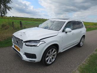 Coche accidentado Volvo Xc-90 2.0 T8 Twin Engine Eclectisch  320pk!!! 7 persoons Inschription Schuifdak  Topstaat 2016/9