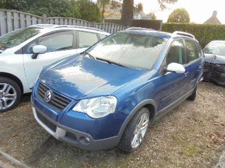 uszkodzony samochody osobowe Volkswagen CrossPolo CROSSPOLO 1.4 TDI 2010/4
