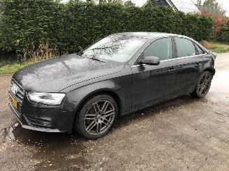 Avarii autoturisme Audi A4 A4 Limousine 1.8 TFSIe Edition 2013/11