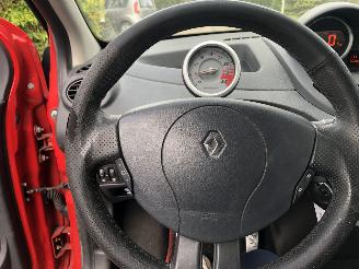 Renault Twingo Twingo 1.6 16V RS search picture 15