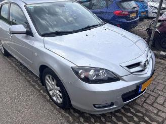 Mazda 3 1.6 active picture 1