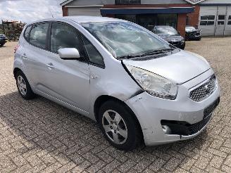 Schadeauto Kia Venga Venga 1.4 CVVT Seven 2011/3