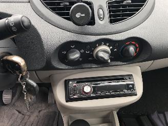 škoda osobní automobily Renault Twingo Twingo 1.2 Authentique 2008/6