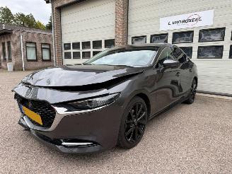 Voiture accidenté Mazda 3 2.0 e-SkyActiv-X M Hybrid 180 Luxury Navi Clima Leder NAP ! 2020/2