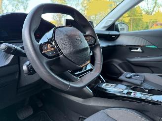Peugeot e-208 EV Allure 50 kWh Navi Clima 54806 Km NAP ! picture 7