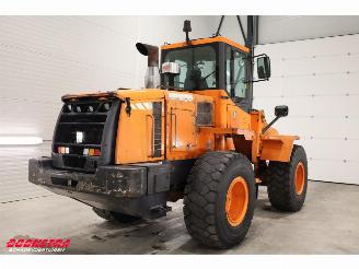   DL250 Wiellader Airco BY 2011 picture 4