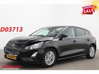 krockskadad bil auto Ford Focus 1.0 EcoBoost Aut. Titanium Navi Clima Cruise LRHZ Camera AHK 2021/12