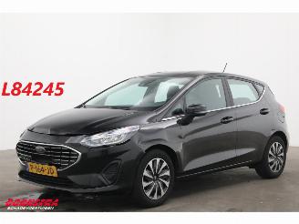 Unfallwagen Ford Fiesta 1.0 EcoBoost Hybrid Titanium Navi Clima Cruise PDC 2022/4