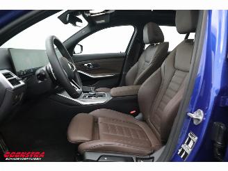 BMW 3-serie Touring 318i M-Sport Pano LED Leder Camera SHZ AHK picture 16