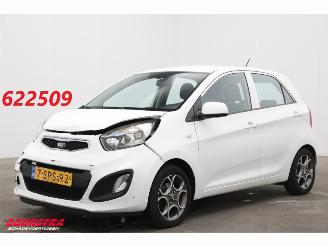 krockskadad bil auto Kia Picanto 1.0 CVVT ISG Comfort Pack 5-DRS Airco 149.205 km! 2013/11