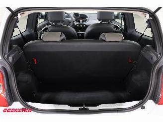 Renault Twingo 1.5 dCi Authentique Radio/CD AHK picture 15