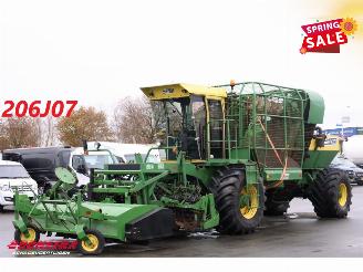 dommages machines Komatsu  RBL230 Rübenroder Restauriert 09-2025!! Bietenrooier 7.028 Uur 1990/6