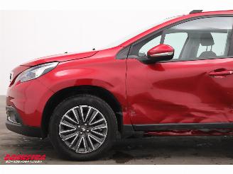 Peugeot 2008 1.2 PureTech Active Pano Navi Airco Cruise PDC 77.152 km! picture 6