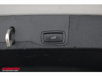 Porsche Taycan 4 93 kWh LED ACC Pano 360° Memory picture 40