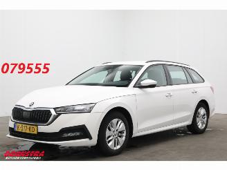 begagnad bil bedrijf Skoda Octavia Combi 1.0 e-TSI DSG Business Edition Virtual Navi Clima Cruise Camera 2021/1