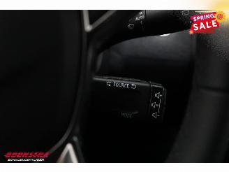 Renault Clio 1.6 E-Tech Full Hybrid 145 techno LED Navi Clima Cruise Camera 3.962 km! picture 21