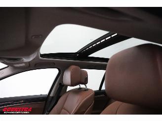 BMW 5-serie Touring 530i High Executive Pano Xenon Navi Clima Cruise SHZ PDC picture 18