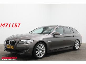 Unfallwagen BMW 5-serie Touring 530i High Executive Pano Xenon Navi Clima Cruise SHZ PDC 2012/4