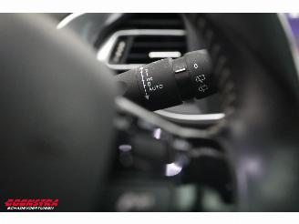 Peugeot 308 SW 1.2 PureTech Active Pano Navi Clima Cruise PDC AHK picture 17