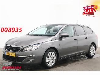 skadebil bedrijf Peugeot 308 SW 1.2 PureTech Active Pano Navi Clima Cruise PDC AHK 2017/8