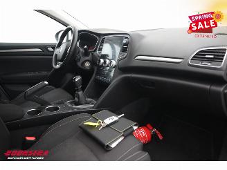 Renault Mégane Estate 1.0 TCe Zen LED Navi Clima Cruise PDC picture 14