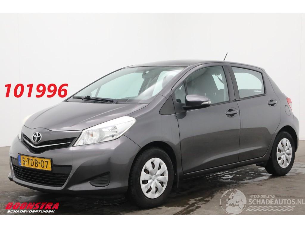 Toyota Yaris 1.0 VVT-i Now Airco 150.747 km!