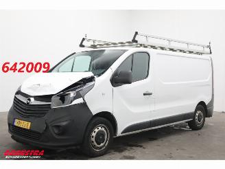 Schade bestelwagen Opel Vivaro 1.6 CDTI L2-H1 Edition EcoFlex Navi Airco Cruise PDC AHK 83.272 km! 2019/7