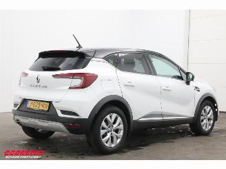 Renault Captur 1.3 TCe 130 Aut. Intens LED Navi Clima Cruise Camera picture 3