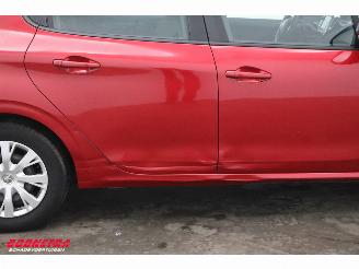 Peugeot 208 1.2 PureTech Blue Lion 5-DRS Navi Airco Cruise Bluetooth PDC picture 6