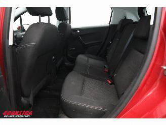 Peugeot 208 1.2 PureTech Blue Lion 5-DRS Navi Airco Cruise Bluetooth PDC picture 16