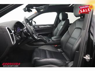 Porsche Cayenne 3.0 E-Hybrid Sport Chrono Pano LED Memory 360° Bose AHK picture 14