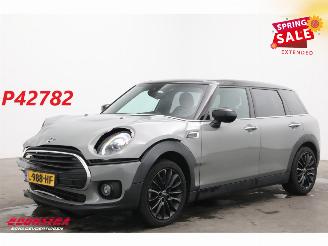krockskadad bil auto Mini Clubman 1.5 Cooper Business Edition Navi Clima Cruise PDC 2021/5