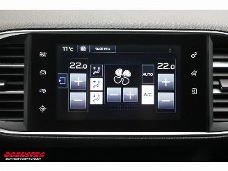 Peugeot 308 SW 1.2 PureTech Aut. Style Navi Clima Cruise PDC AHK picture 17