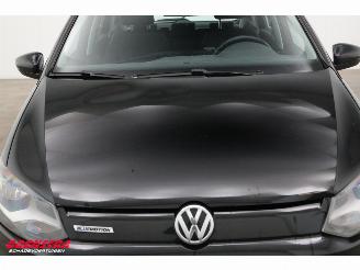 Volkswagen Polo 1.4 TDI BlueMotion 5-DRS Navi Airco Cruise PDC picture 9