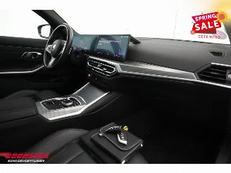 BMW 3-serie 330E M-Sport Schuifdak H/K Memory HUD LRHZ Camera AHK picture 13