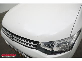 Mitsubishi Outlander 2.0 PHEV Instyle 4WD Schuifdak Leder Cruise Camera SHZ AHK picture 6