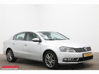 Volkswagen Passat 1.6 TDI Comfortline BlueMotion Navi Clima Cruise PDC picture 2