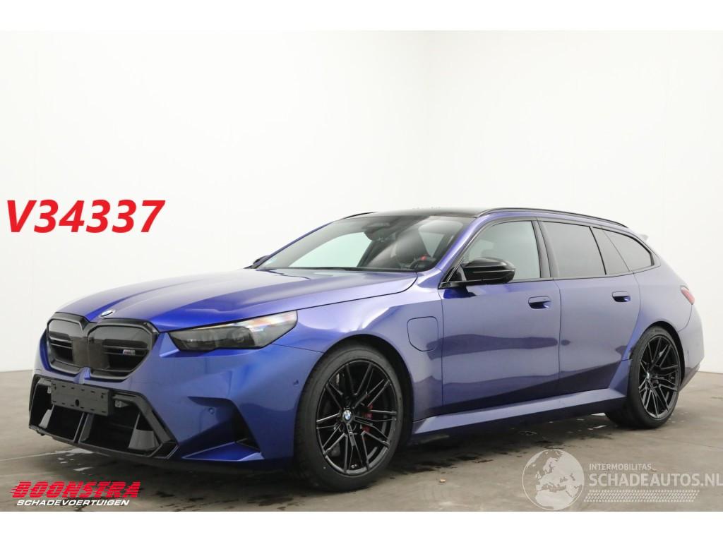 BMW M5 Touring Pano B&W HUD 360° ACC Ventilatie AHK