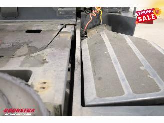 Kalmar  TT618I Terminal tractor Cummins picture 10