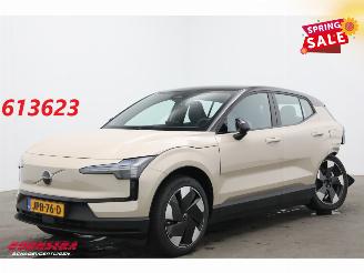 Voiture accidenté Volvo EX30 Single Motor Extended Range Plus 69 kWh LED ACC H/K Camera LRHZ 2025/12