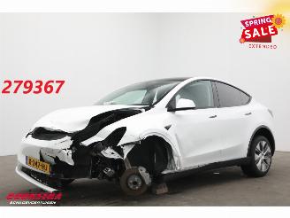 krockskadad bil auto Tesla Model Y RWD 58 kWh Pano LED ACC Leder Camera 2023/11