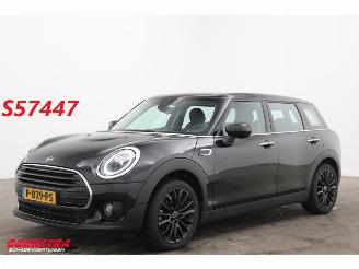 krockskadad bil auto Mini Clubman 1.5 One Business Edition LED Navi Airco Cruise PDC 2022/5