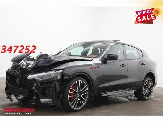 krockskadad bil auto Maserati Levante 3.8 V8 Trofeo Pano ACC B&W HUD Memory 360° Ventilatie LRHZ 2019/11