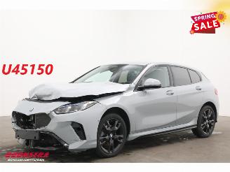 Unfallwagen BMW 1-serie 116i M-Sport Ext. LED Apple/Android Navi Cruise Camera SHZ 5.387 km! 2025/11