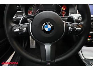 BMW 5-serie Touring 520i Aut. M-Sport Pano Leder Memory SHZ Orig. NL 151.381 km! picture 18