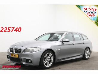 damaged passenger cars BMW 5-serie Touring 520i Aut. M-Sport Pano Leder Memory SHZ Orig. NL 151.381 km! 2015/4